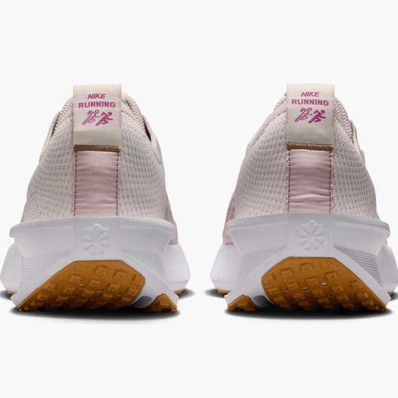 New Nike Women's Sneakers in Cream and Pink - Picture 6 of 7